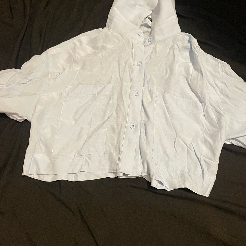 Cropped Light  Button-Front Top